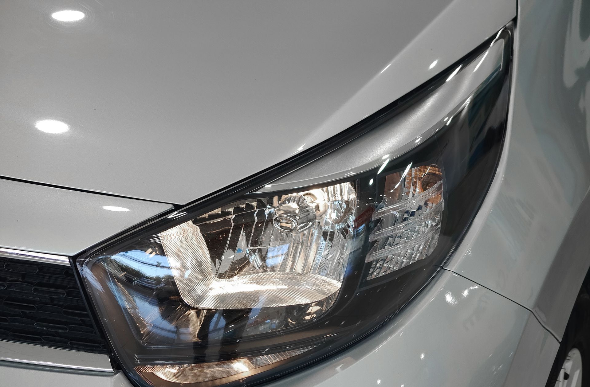 Kia Picanto 1.0 DPi Concept Pack Comfort - foto 11