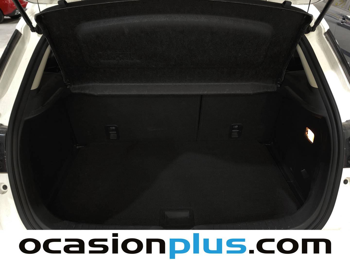 Fotos maletero Mazda CX-3 Mazda CX-3 2.0 G Zenith 2WD (121 CV)