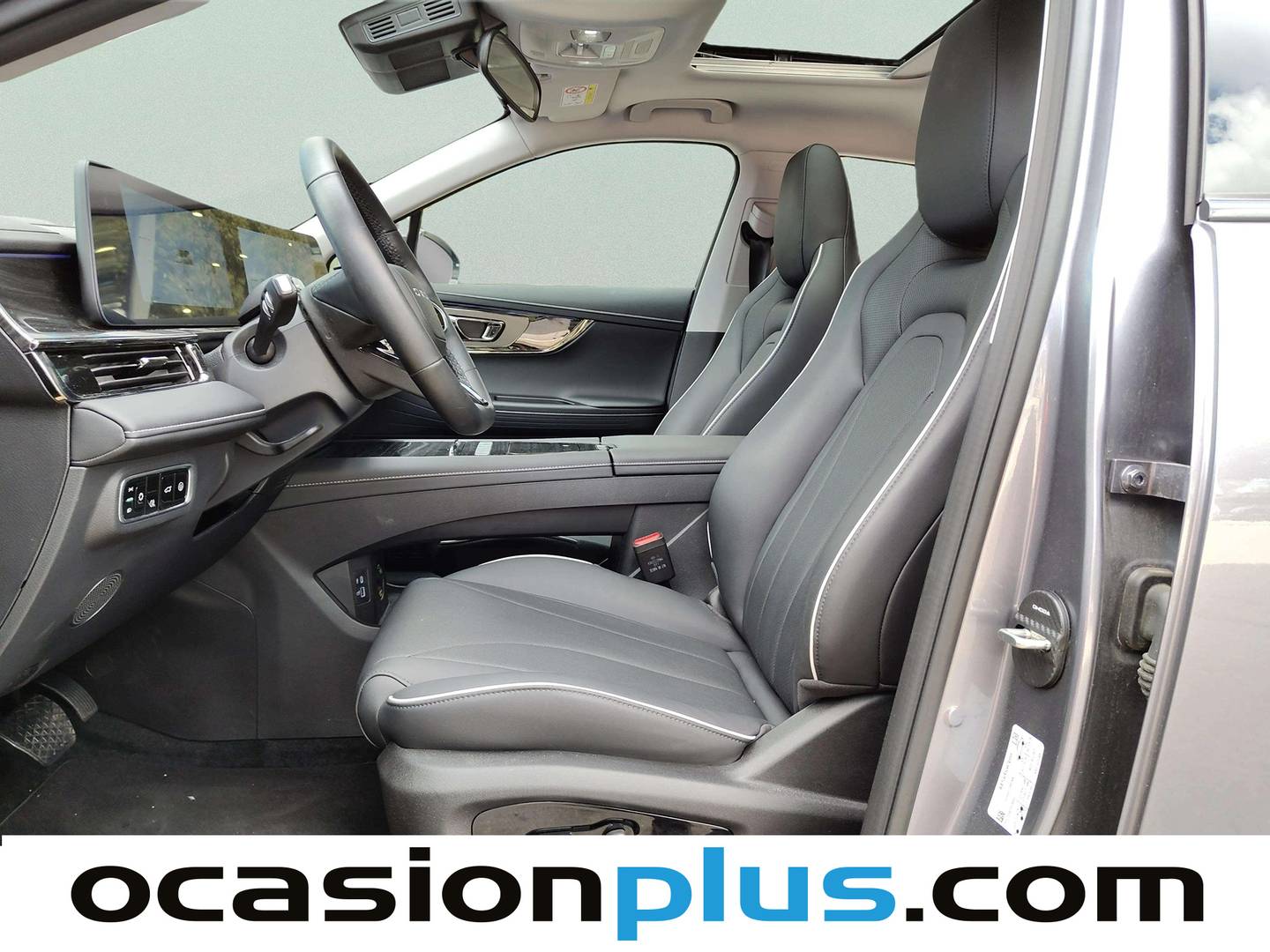 Foto asientos delanteros OMODA 5 EV Omoda 5 EV 61kWh Premium (211 CV)