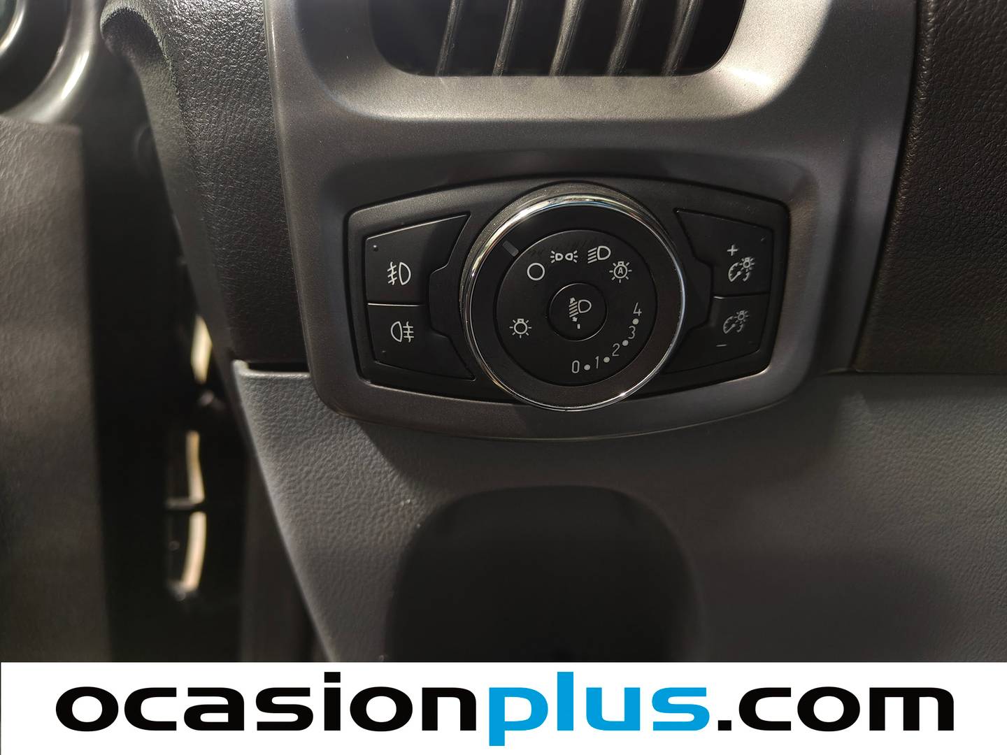 Ford Transit Custom Ford Transit Custom Kombi 2.0 TDCI 310 L1 Trend (130 CV) 8 Plazas de segunda mano