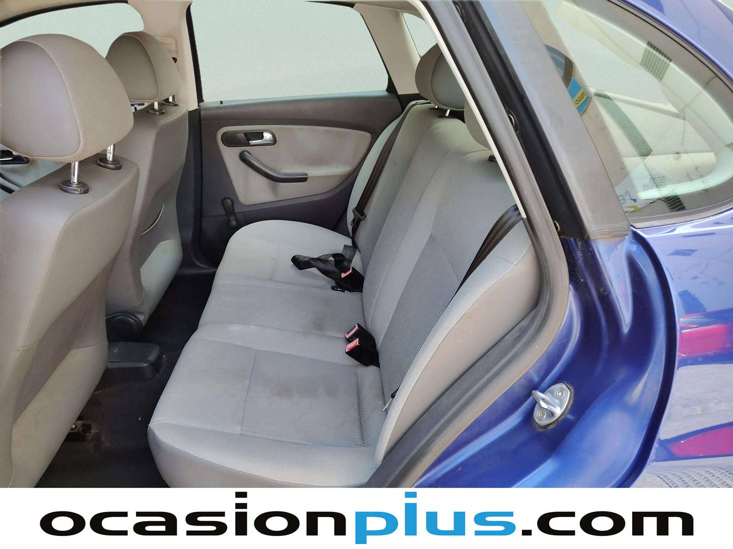Foto asientos traseros Seat Ibiza Seat Ibiza 1.4i 16v 100 CV SIGNA