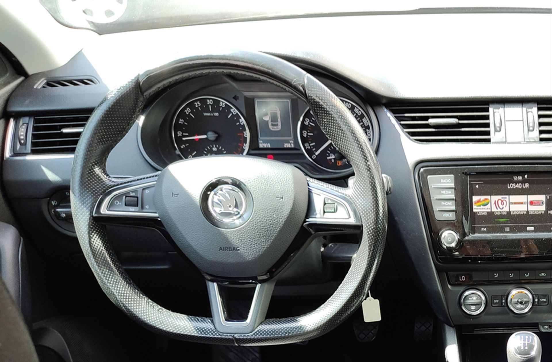 Škoda Octavia Combi Combi 1.6 TDI CR Ambition - foto 19