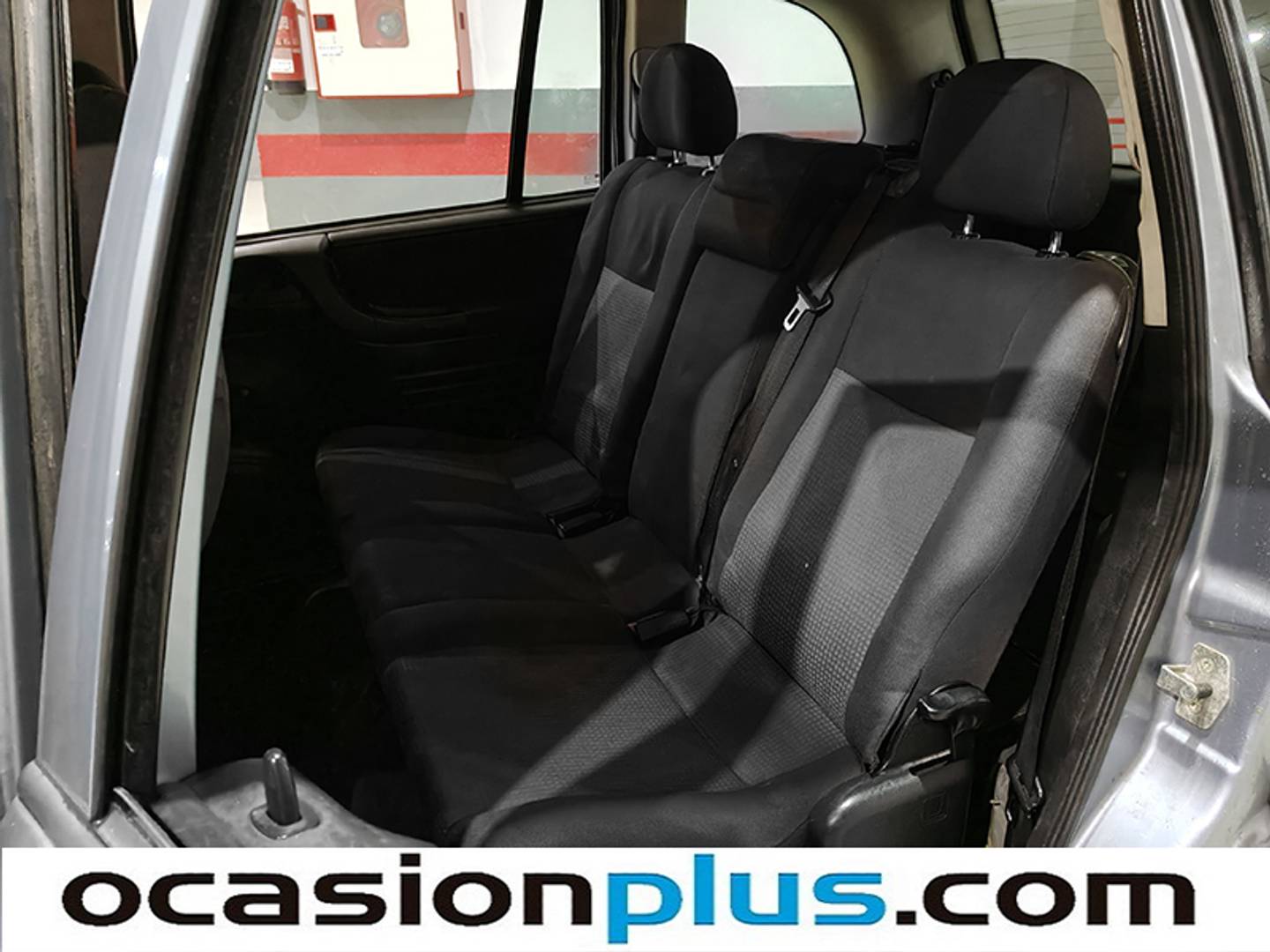 Foto Opel Zafira Opel Zafira 2.0 DTI 16V Club (100 CV) 7 Plazas