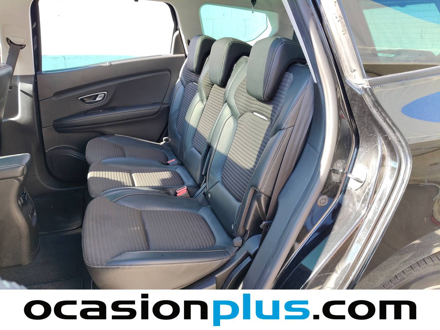 Foto asientos traseros Renault Grand Scénic Renault Grand Scenic Zen TCe (160 CV) GPF 7 Plazas