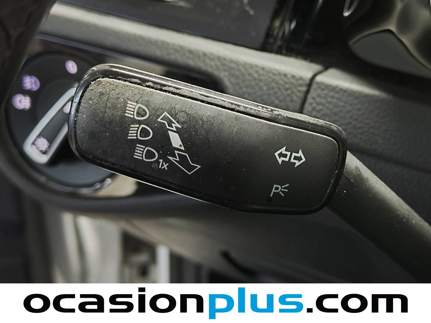 Foto Volkswagen Golf Volkswagen Golf Sport 1.6 TDI BMT (110 CV) DSG Pack R-Line