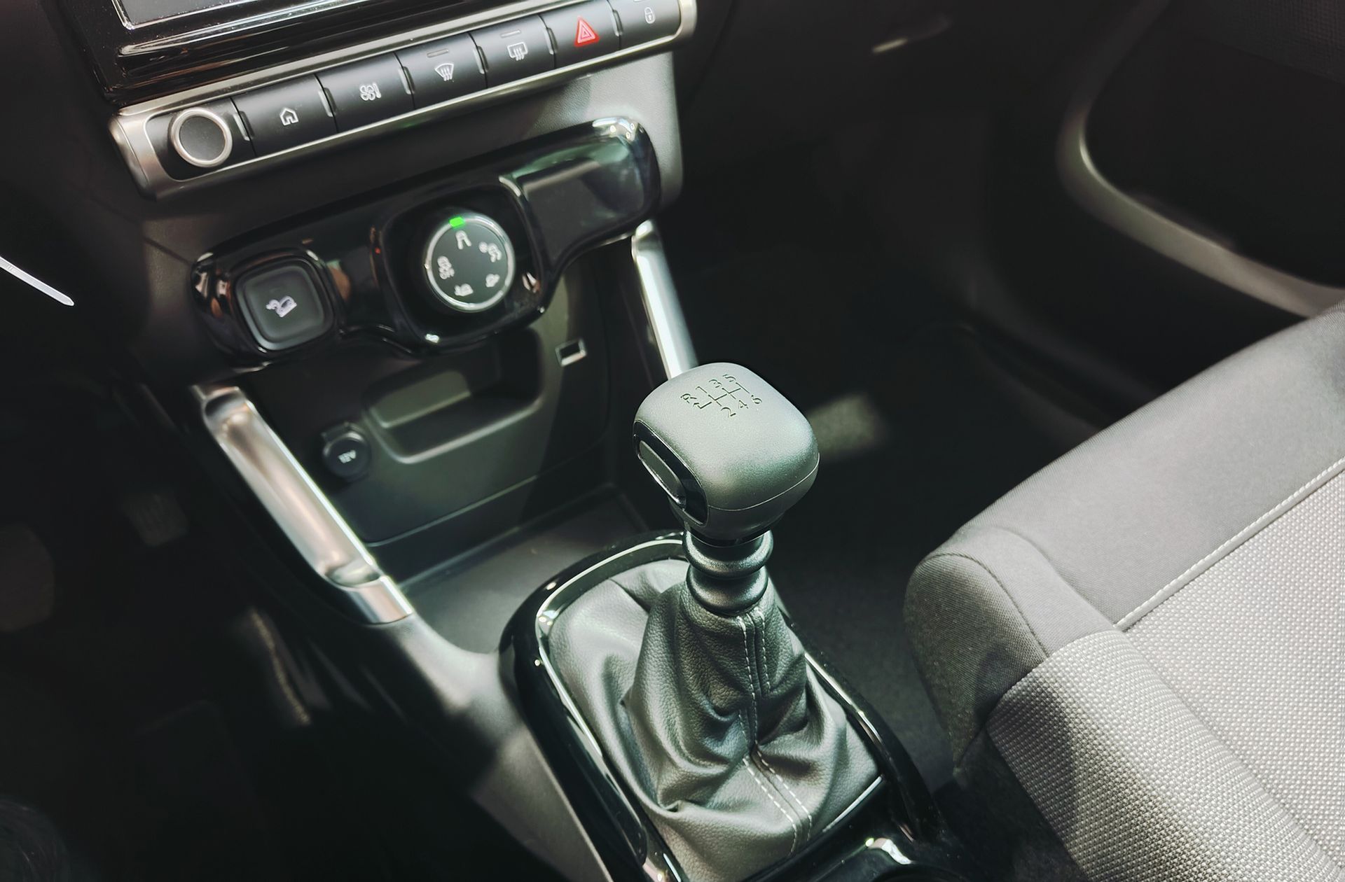 Citroën C3 Aircross BlueHDi 110 Plus - foto 5