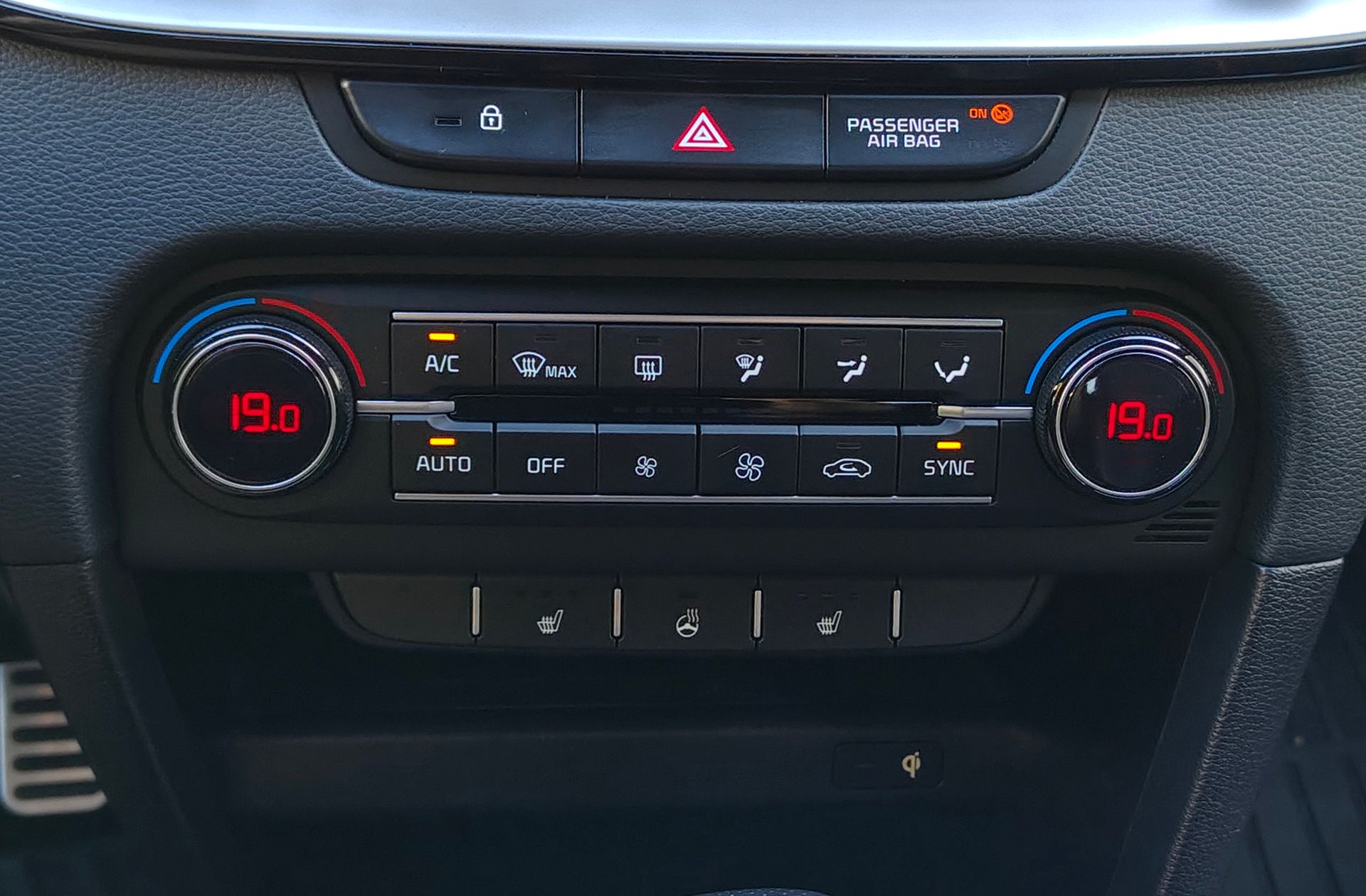 Kia ProCeed 1.6 T-GDi GT DCT - foto 39