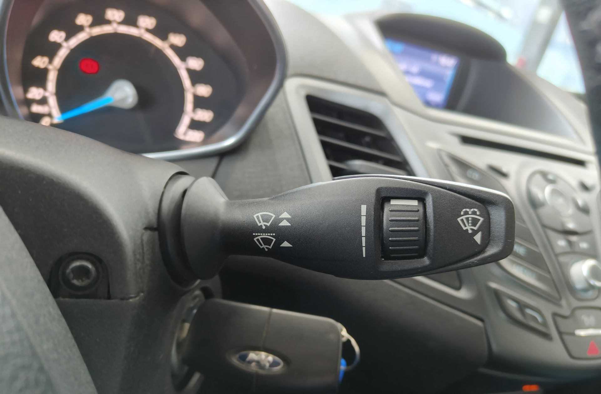Ford Fiesta 1.25 Duratec Trend - foto 26
