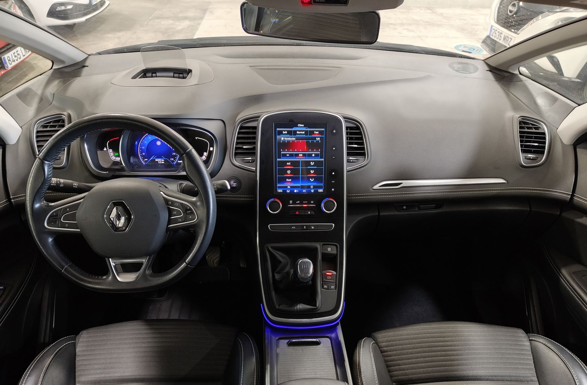 Renault Grand Scénic Zen TCe 7 plazas - foto 8