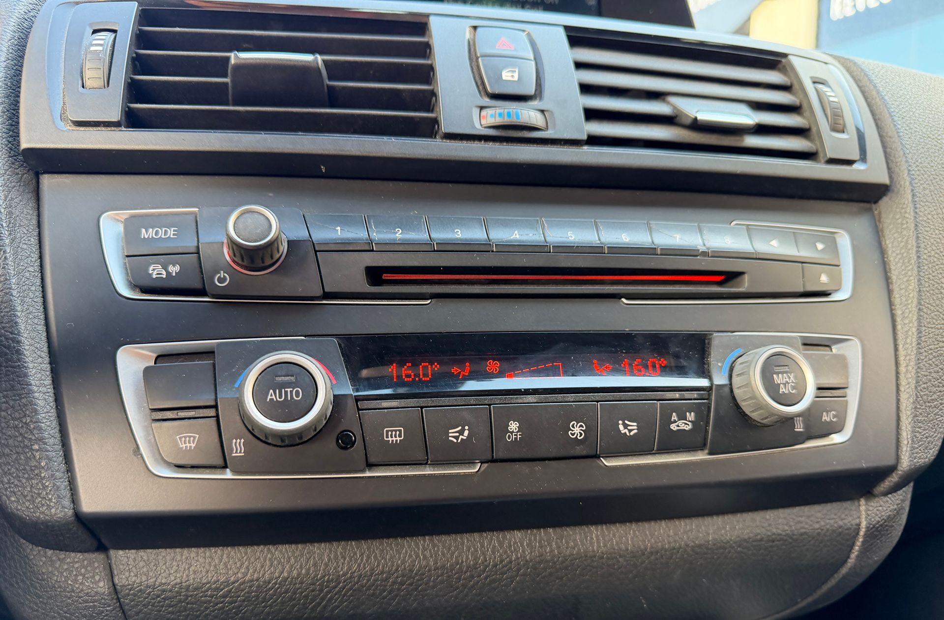 BMW Serie 1 118d Pack M - foto 32