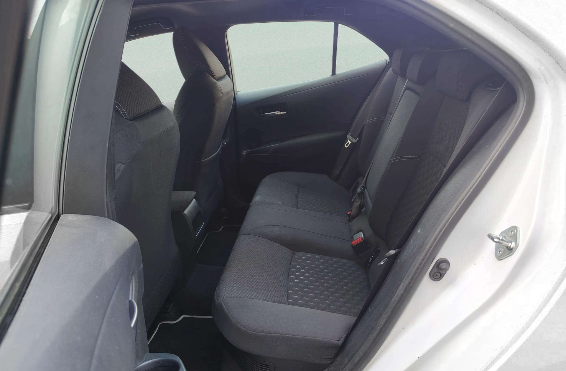 Toyota Corolla 140H Active Plus - foto 10