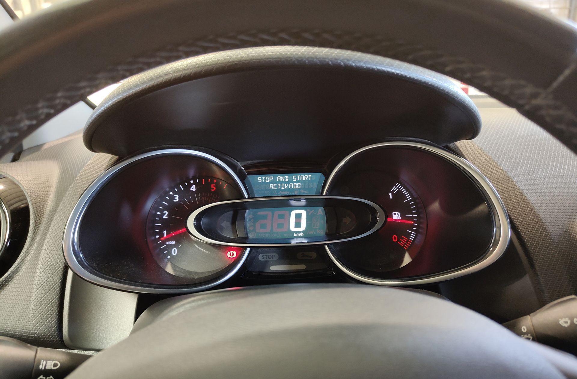 Renault Clio Limited Energy dCi - foto 18