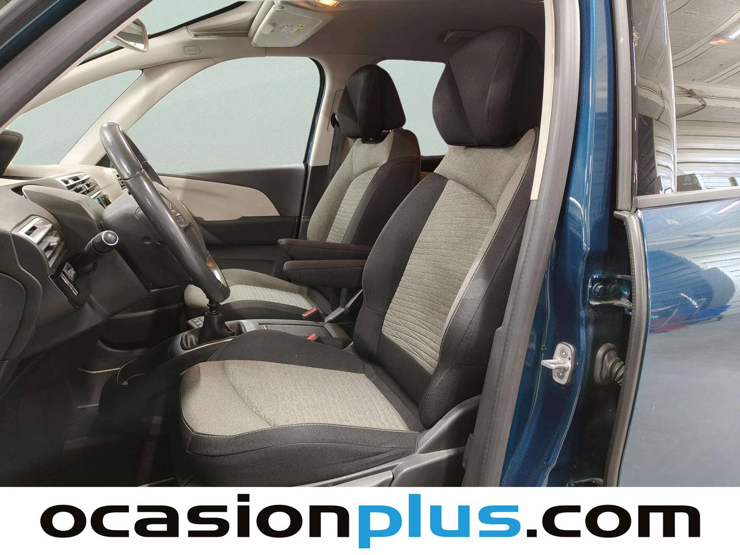 Foto asientos delanteros Citroën Grand C4 Spacetourer Citroën Grand C4 Spacetourer BlueHDi 130 S&S Feel (130 CV)