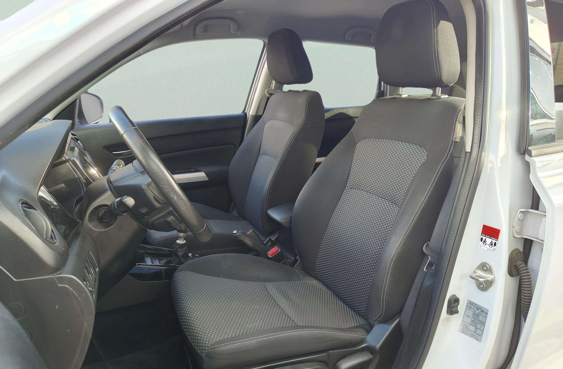 Suzuki Vitara 1.6 Ddis GLE - foto 10