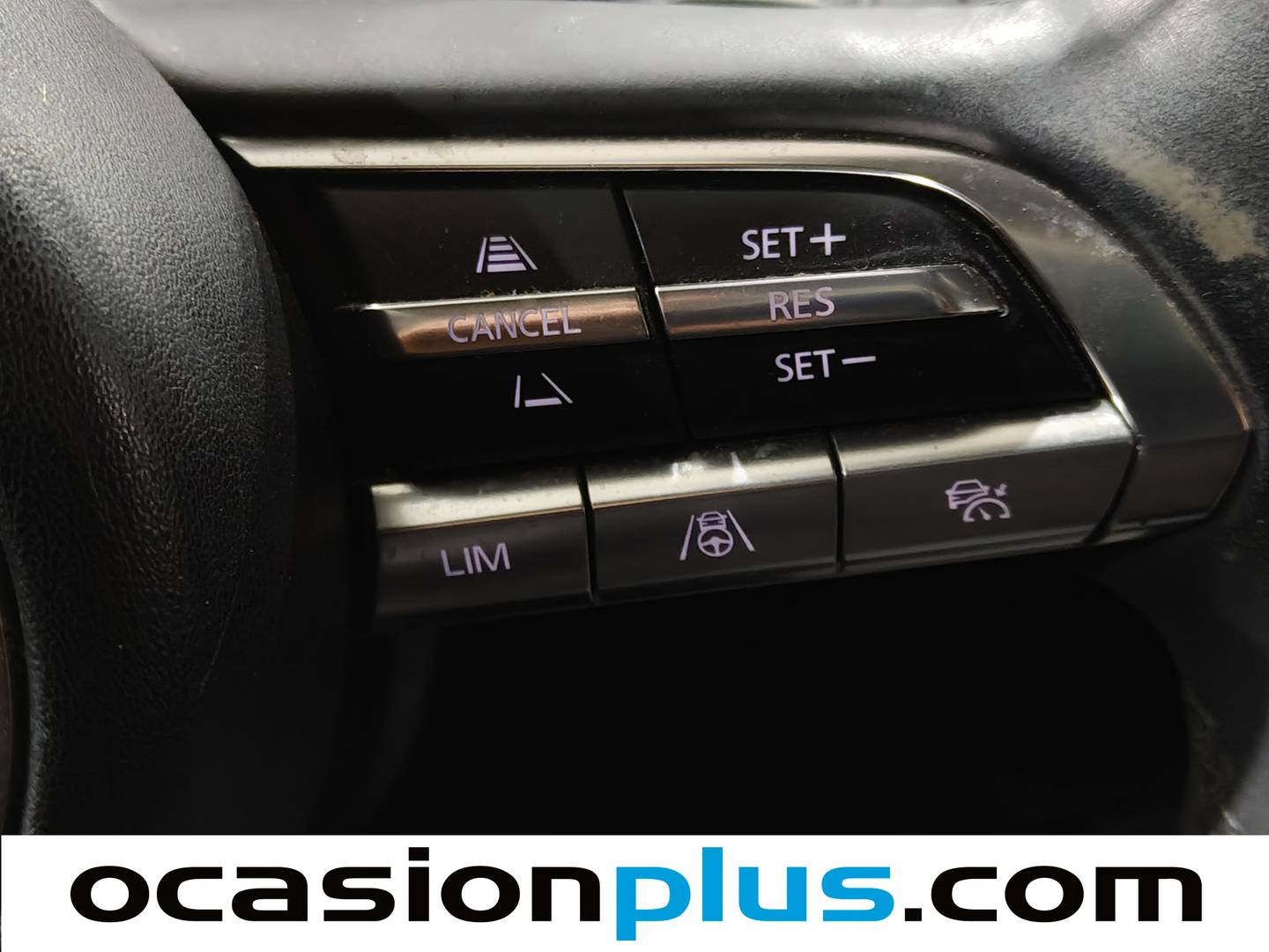 Mazda CX-30 Mazda CX-30 2.0 e-Skyactiv-X Zenith Black Safety AWD AT (180 CV) automático