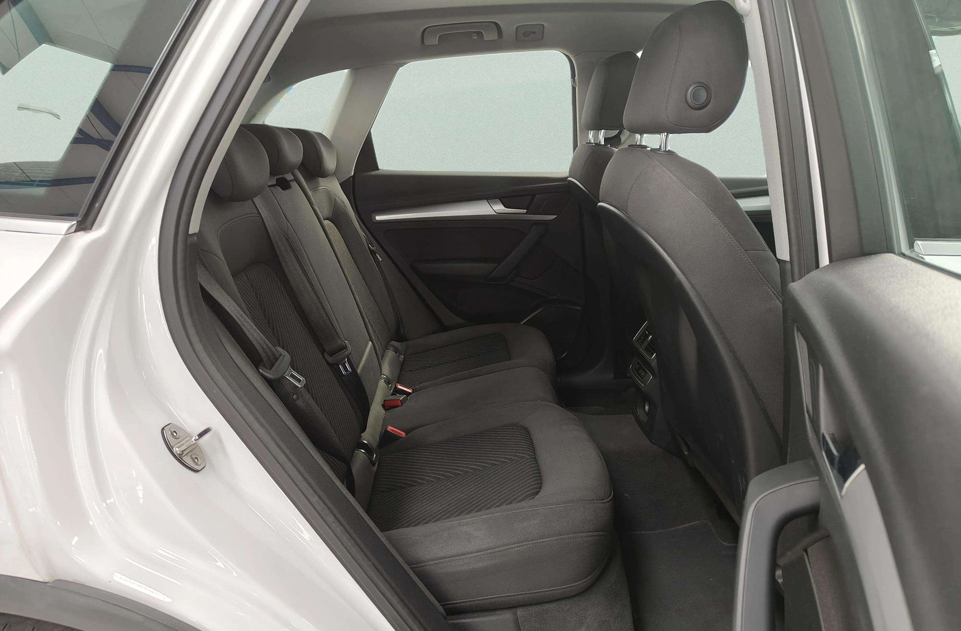 Audi Q5 Advanced 2.0 TDI - foto 18