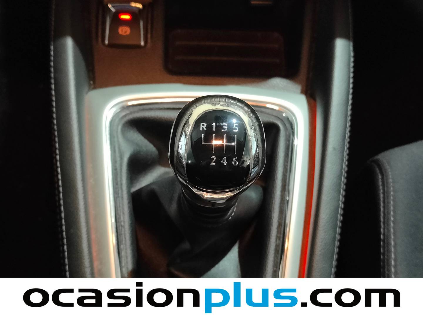 Foto asientos delanteros Nissan QASHQAI Nissan Qashqai 1.5 dCi N-Connecta 4x2 (110 CV)