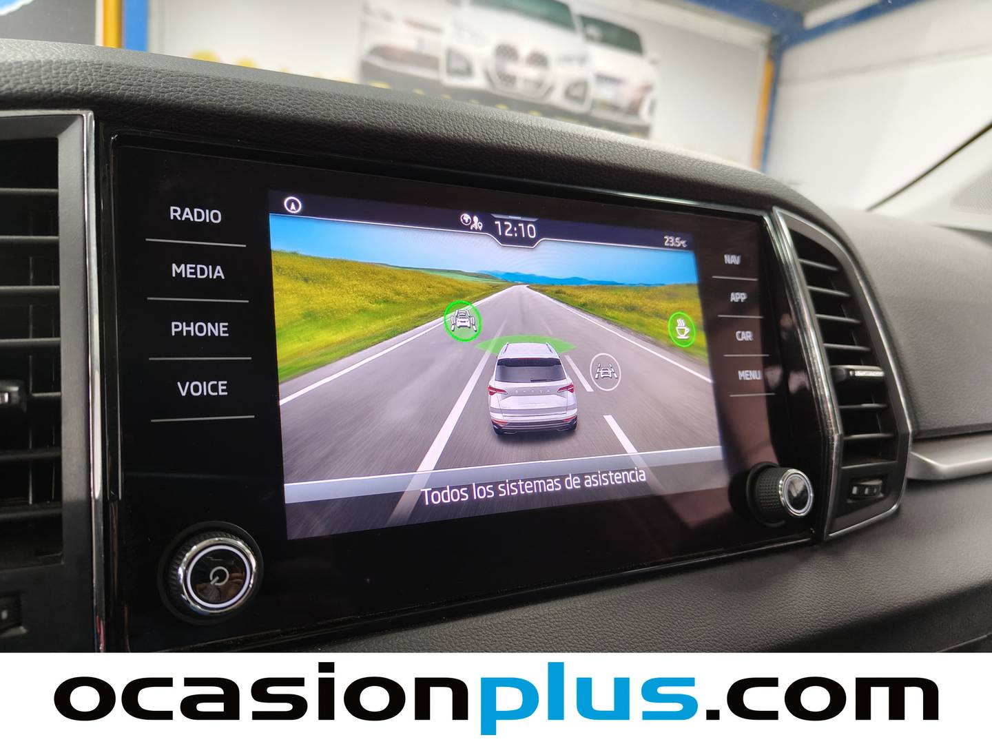 Foto Skoda Karoq Skoda Karoq 2.0 TDI Selection  (115 CV)