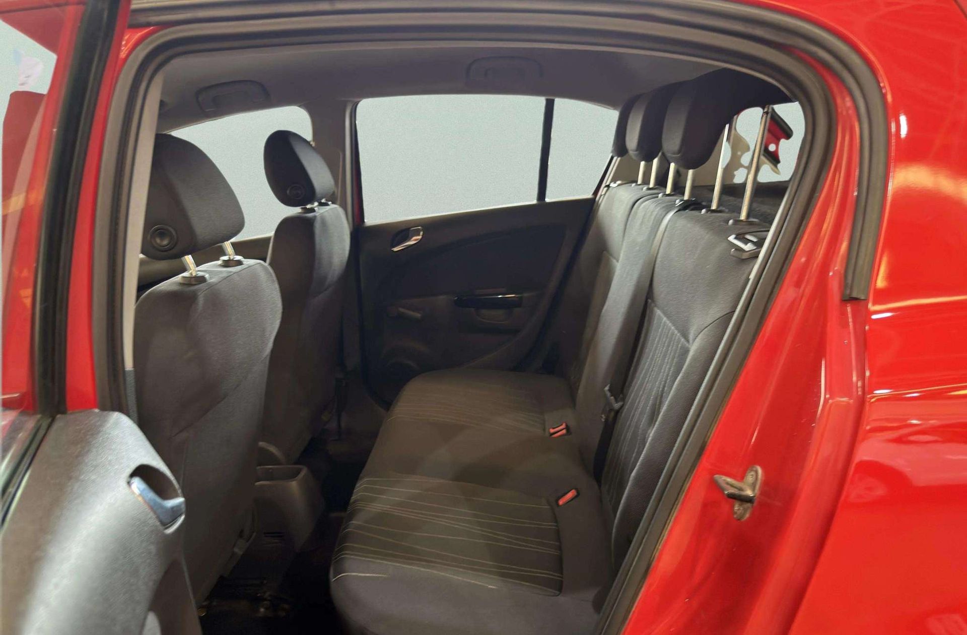 Opel Corsa 1.3 CDTI Enjoy - foto 9