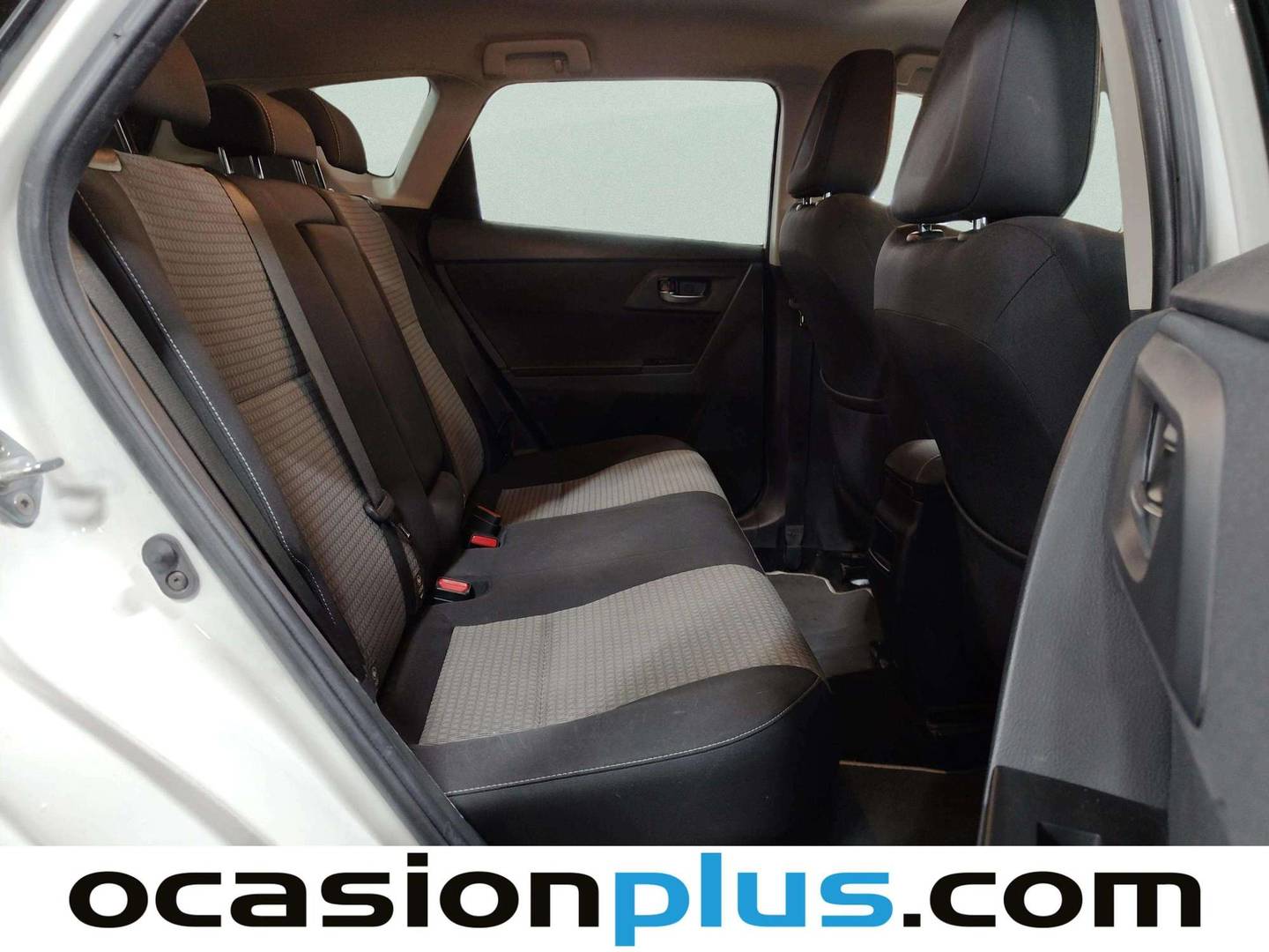 Toyota Auris Toyota Auris 140H Hybrid Feel! Edition (136 CV) al mejor precio
