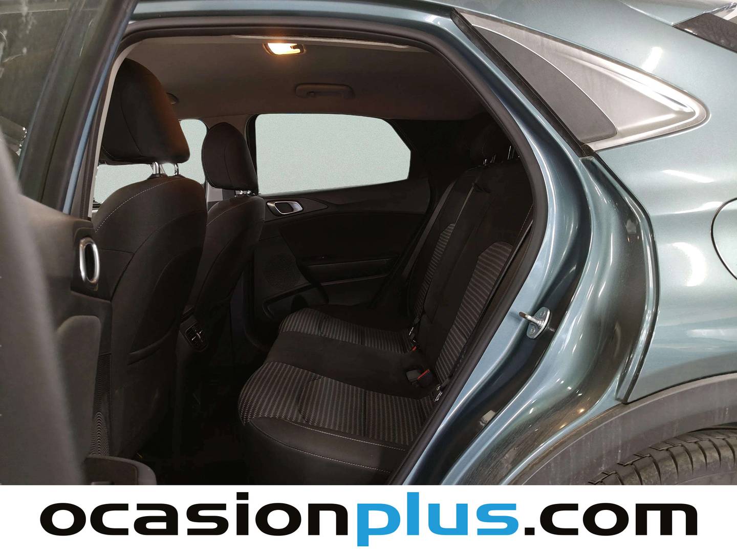 Foto asientos traseros KIA XCeed KIA XCeed 1.0 T-GDi Drive (100 CV)