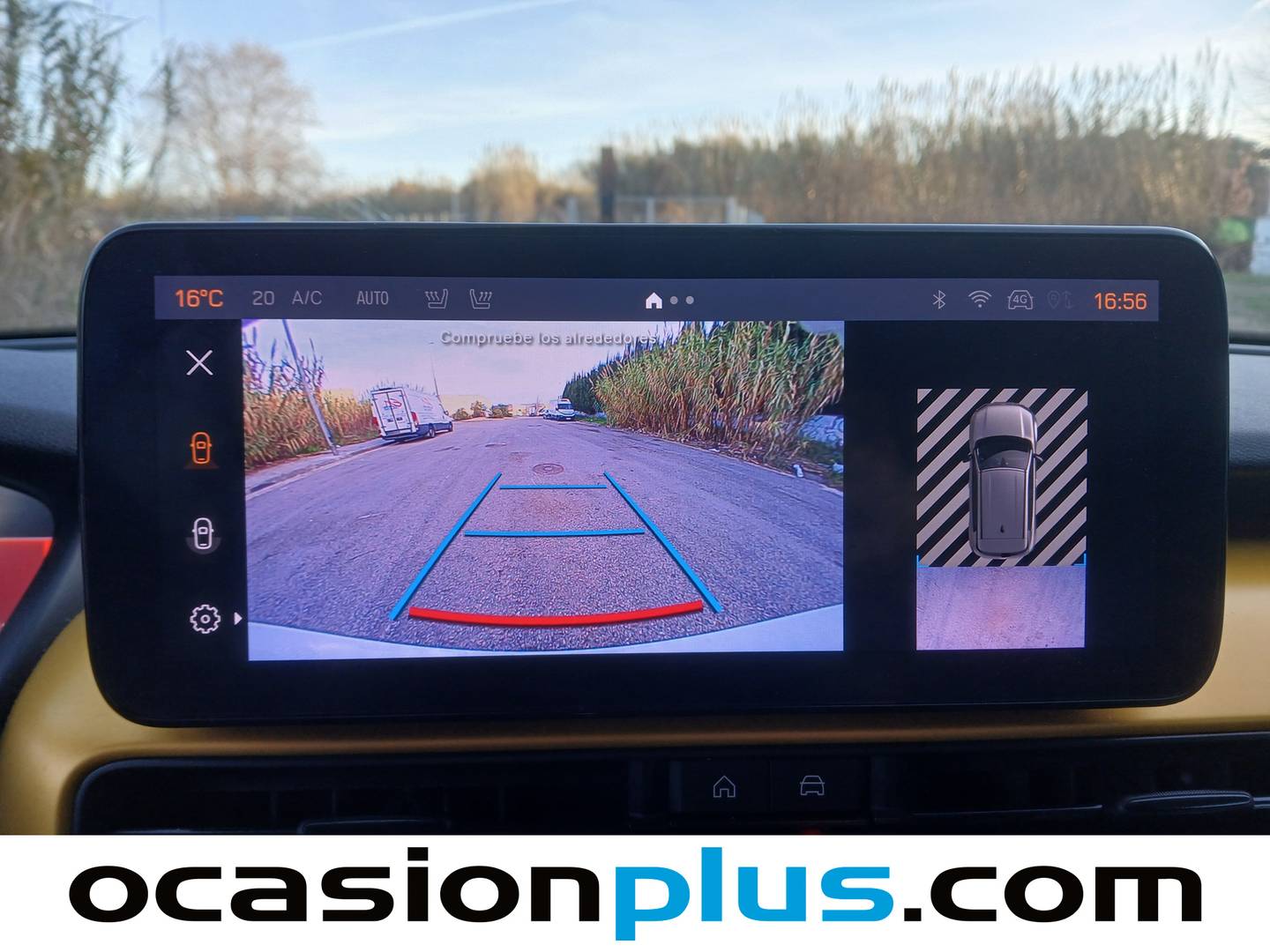 Foto Jeep Avenger Jeep Avenger 1.2 G Summit (100 CV)