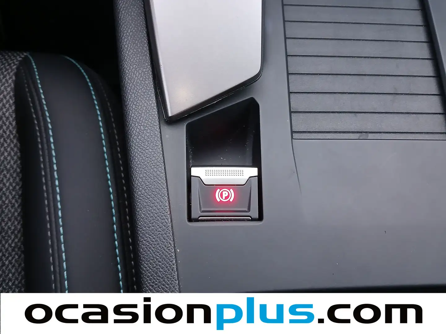 Foto Peugeot 308 Peugeot 308 Allure Hybrid eDCS6 (145 CV)