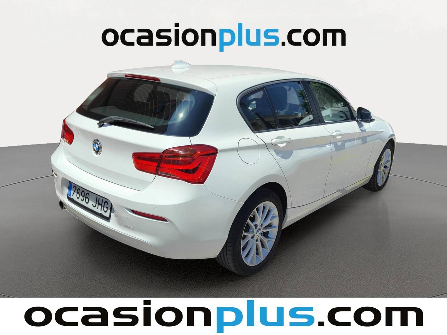 Foto trasera BMW Serie 1 BMW Serie 1 116d (116 CV) derecha