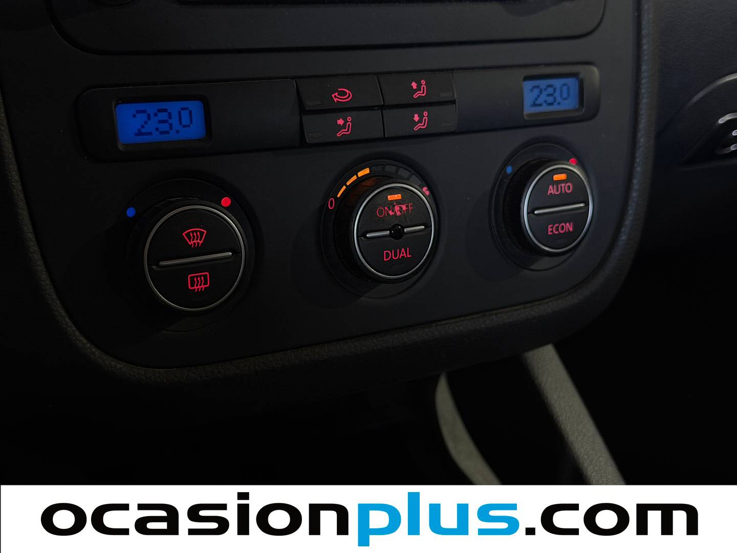 Equipamiento del Volkswagen Golf Volkswagen Golf Highline 1.6 (102 CV)