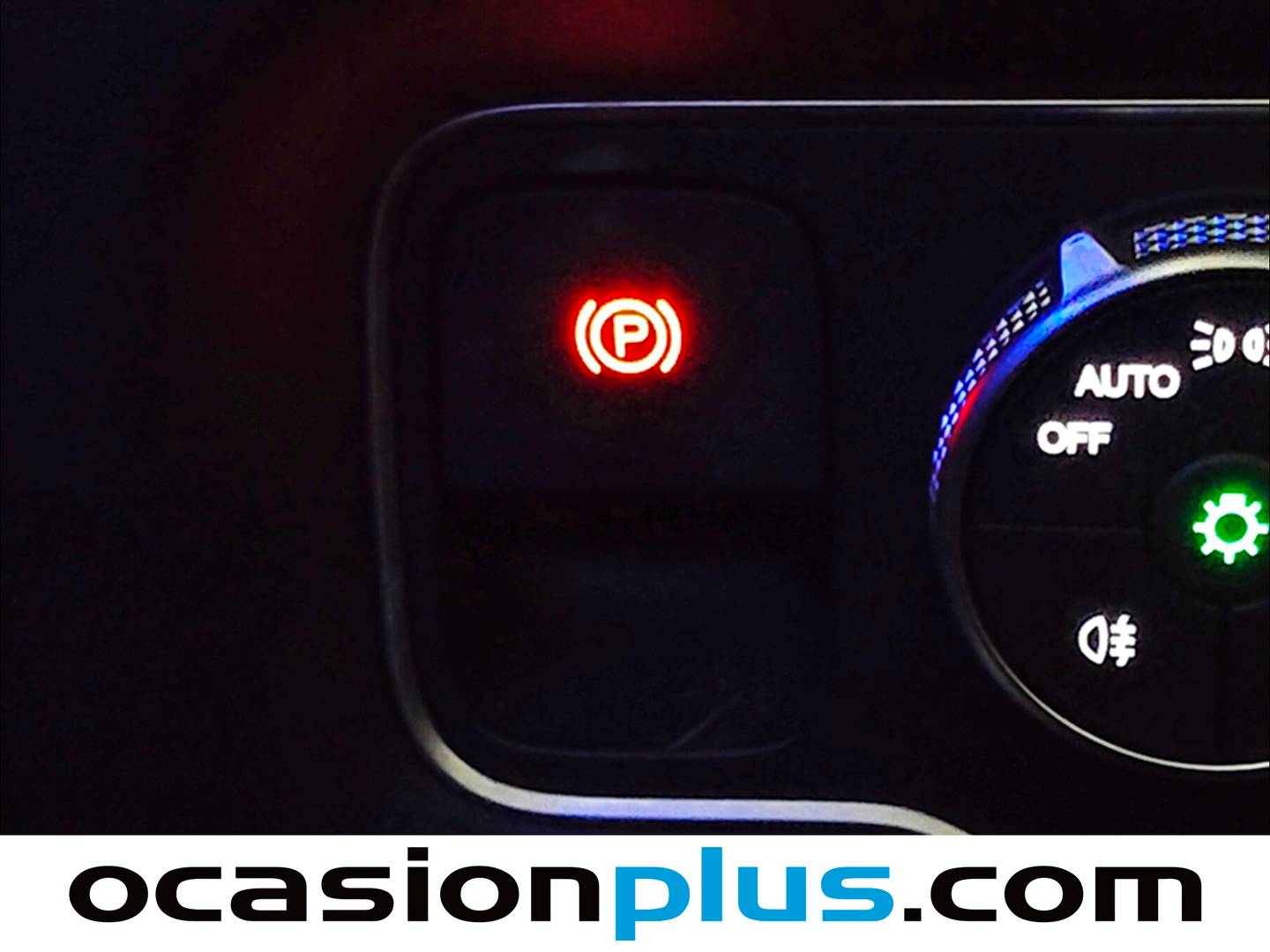 EBRO S800 EBRO S800 1.6 TGDI Premium DCT (147 CV) 7 Plazas automático