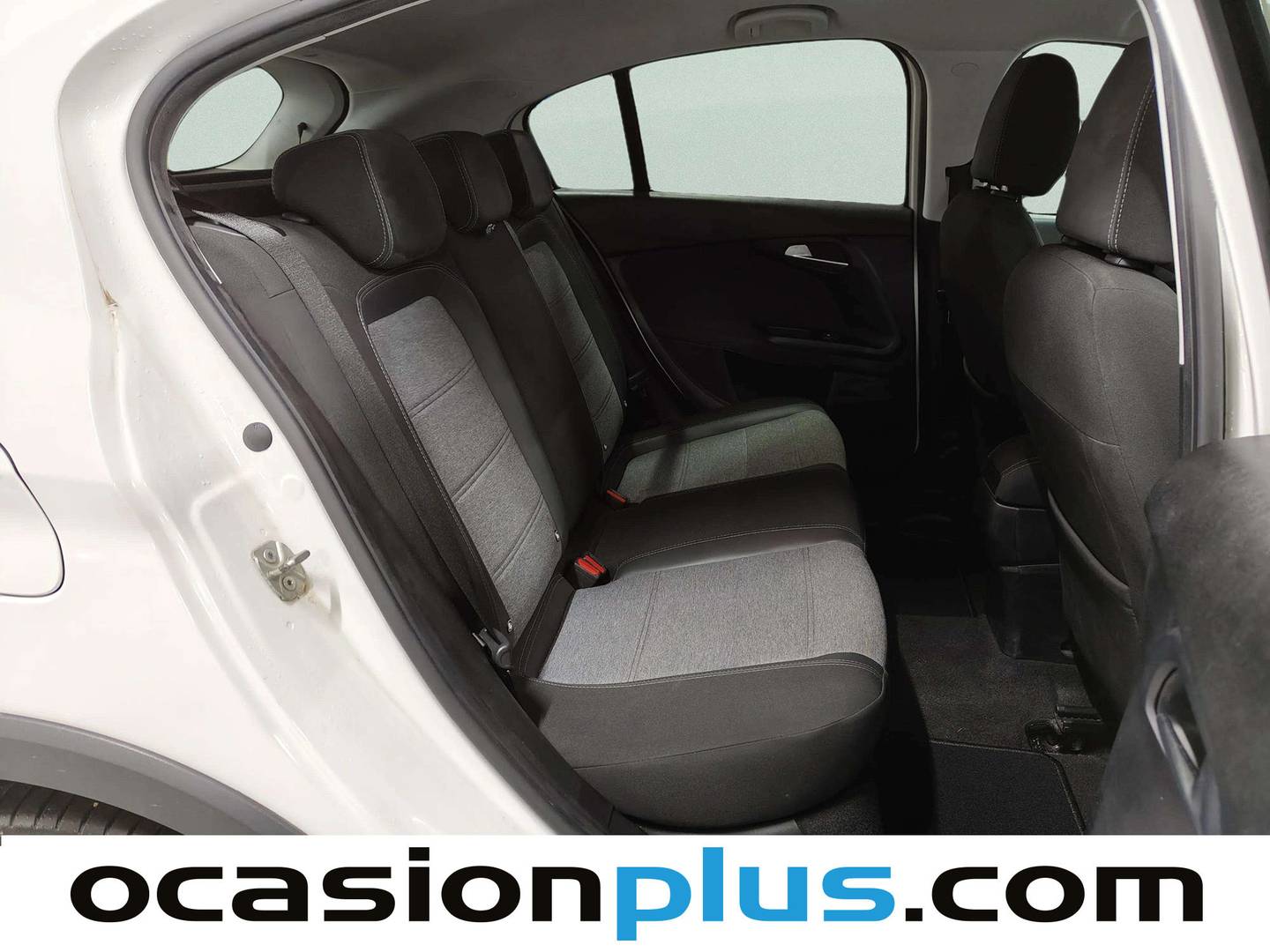 Foto Fiat Tipo Fiat Tipo 1.5 Hybrid Cross DCT (130 CV)