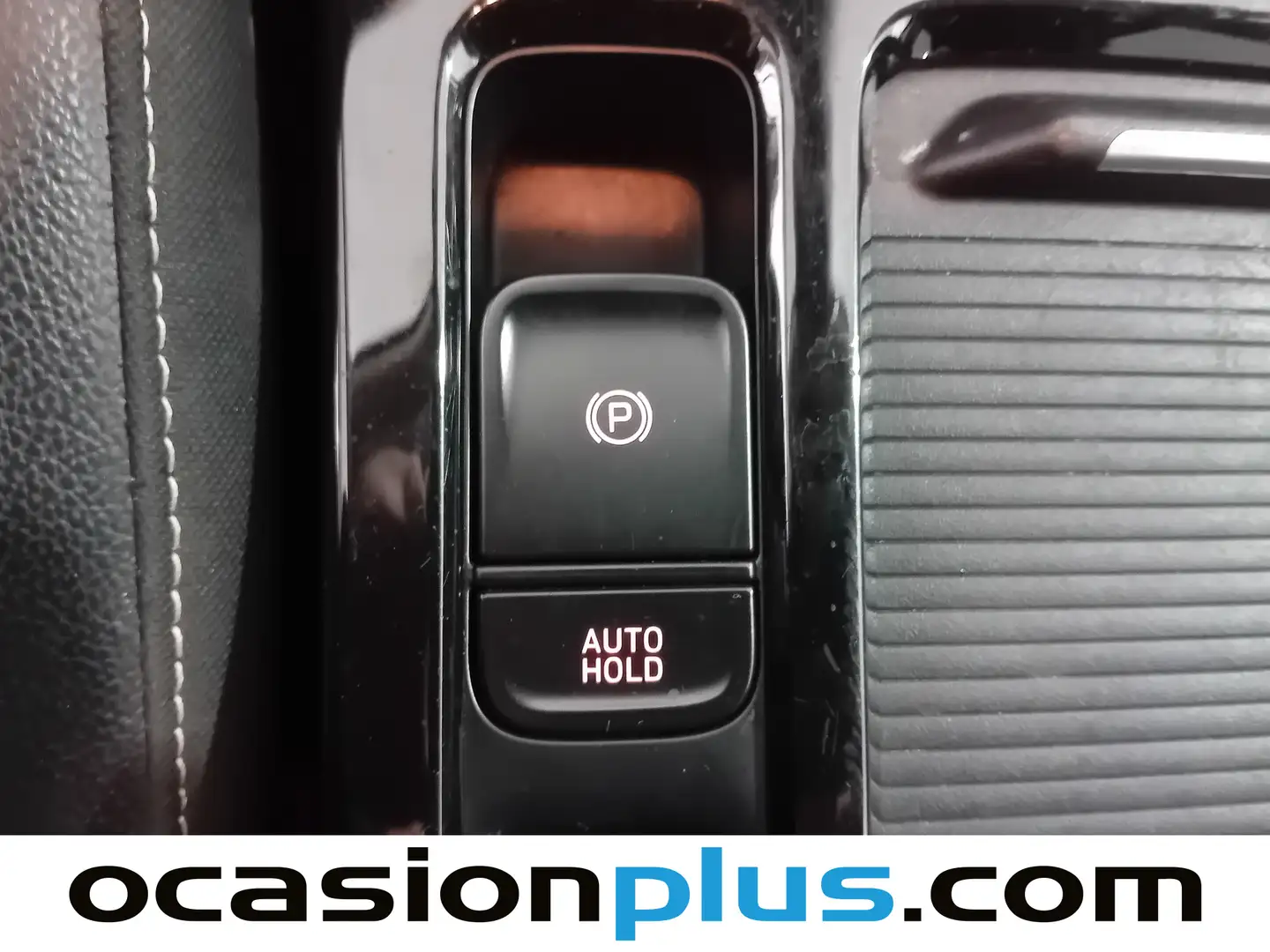 Foto KIA Ceed Kia Ceed 1.4 T-GDi Tech DCT (140 CV)