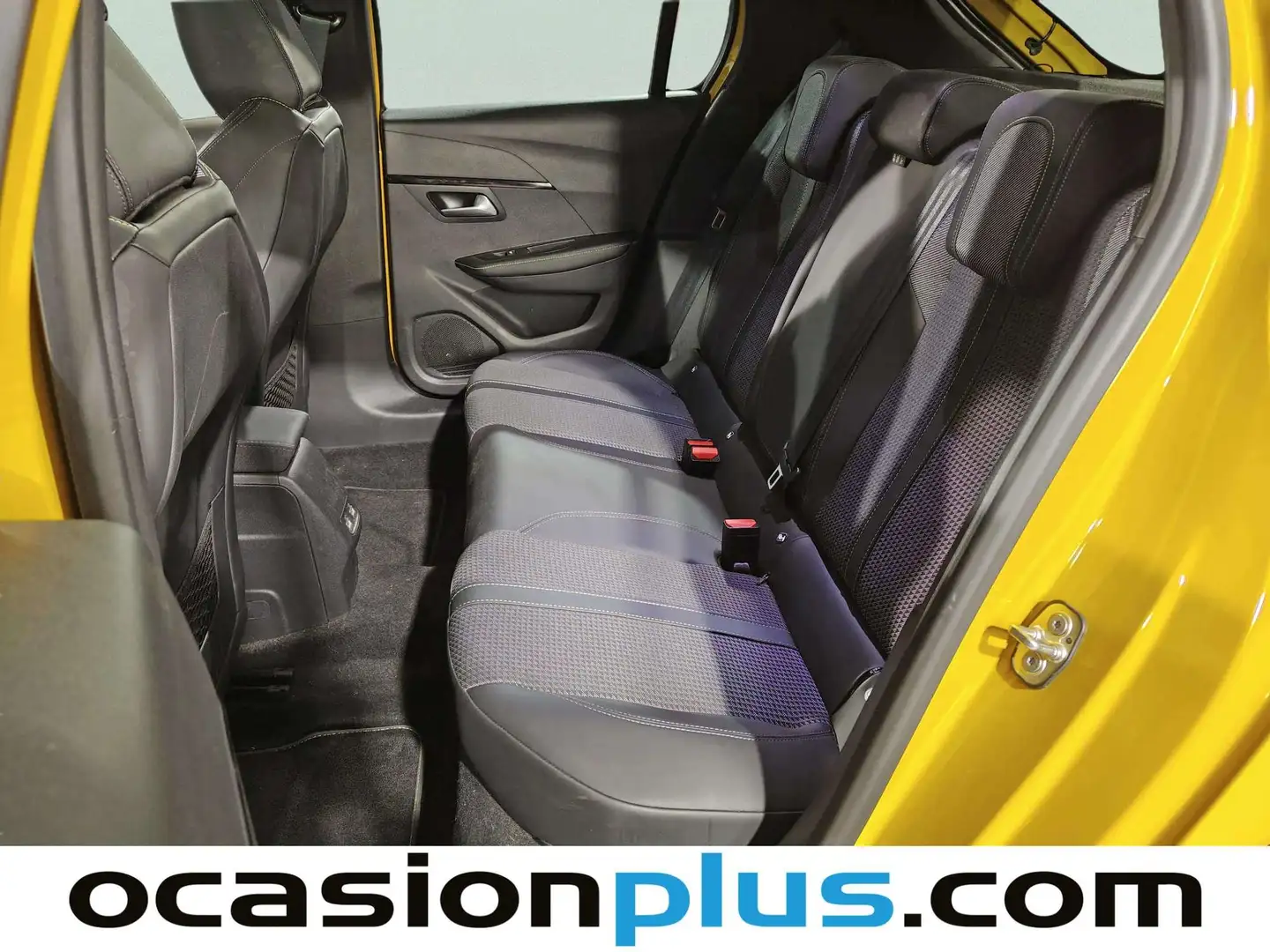 Foto Peugeot 208 Peugeot 208 BlueHDi 100 GT (100 CV)