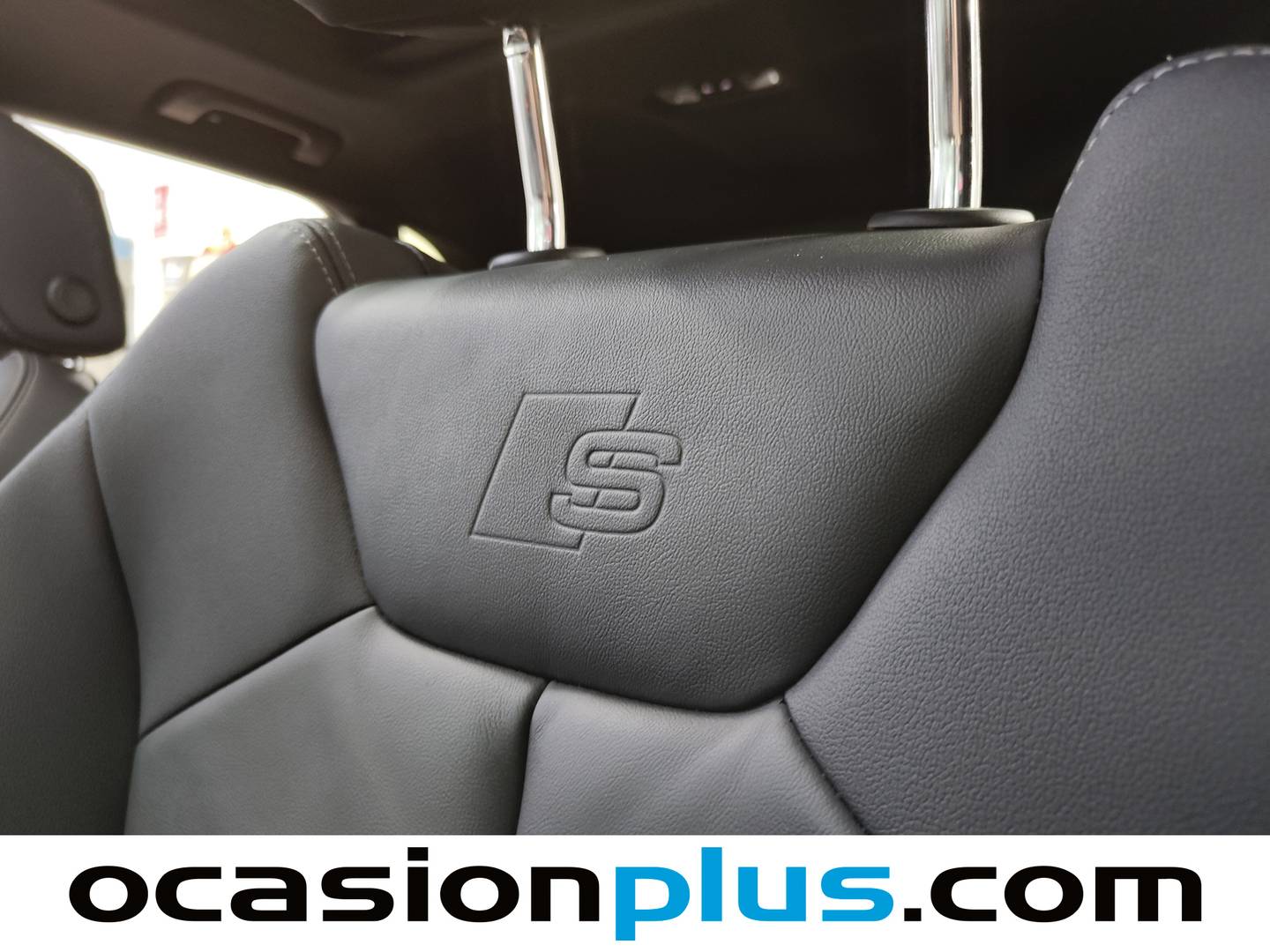 Equipamiento del Audi Q3 Audi Q3 TFSIe S line 45 TFSI e (245 CV) S tronic Pack S-line
