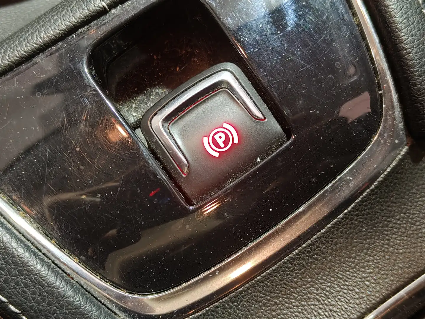 Foto Opel Grandland X Opel Grandland X 1.2 Turbo S&S ecoTEC Excellence (130 CV)