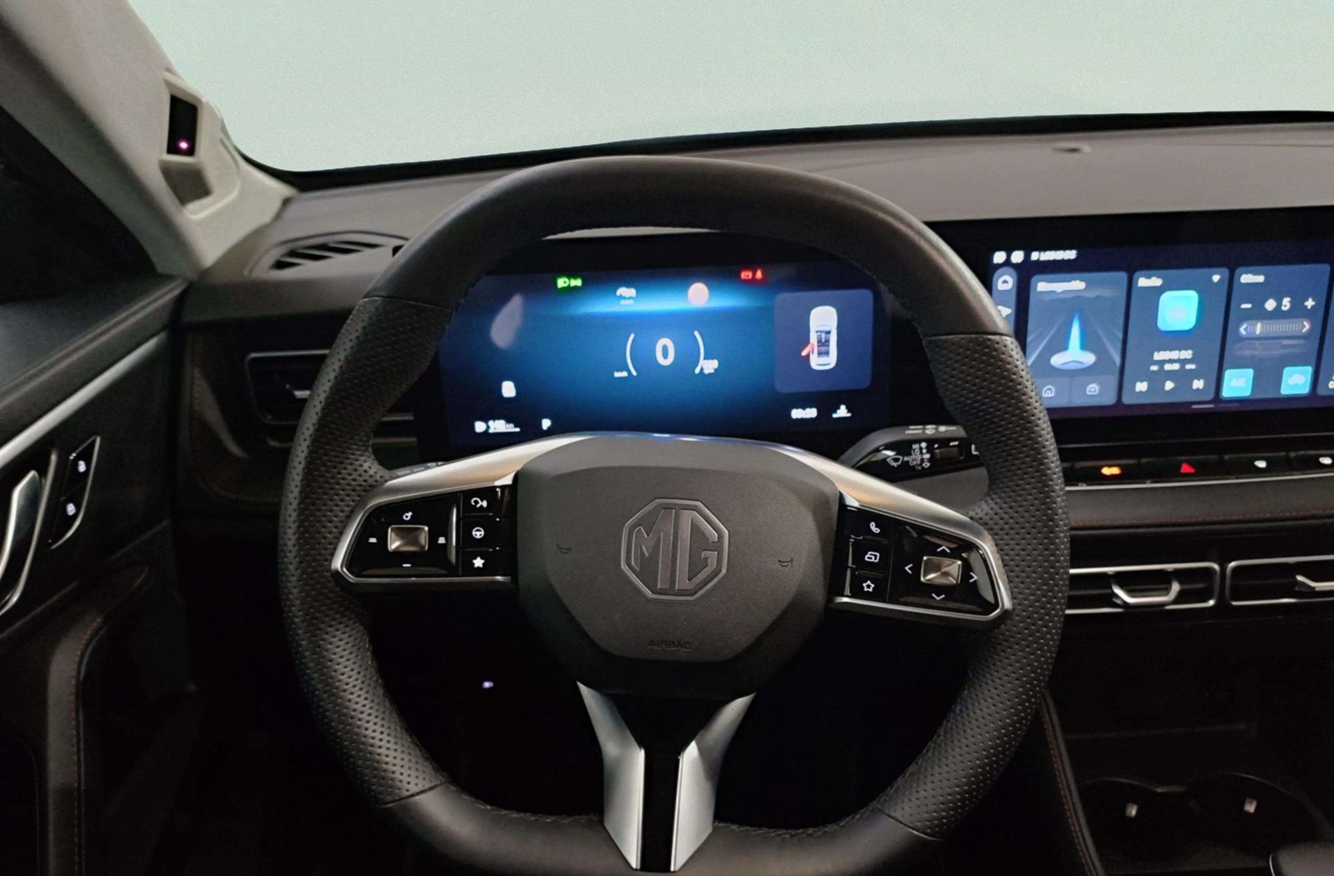 MG HS 1.5T Comfort DCT - foto 22
