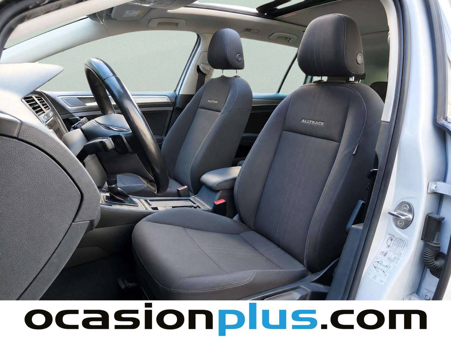 Foto asientos delanteros Volkswagen Golf Volkswagen Golf Alltrack 2.0 TDI 4Motion DSG (184 CV)