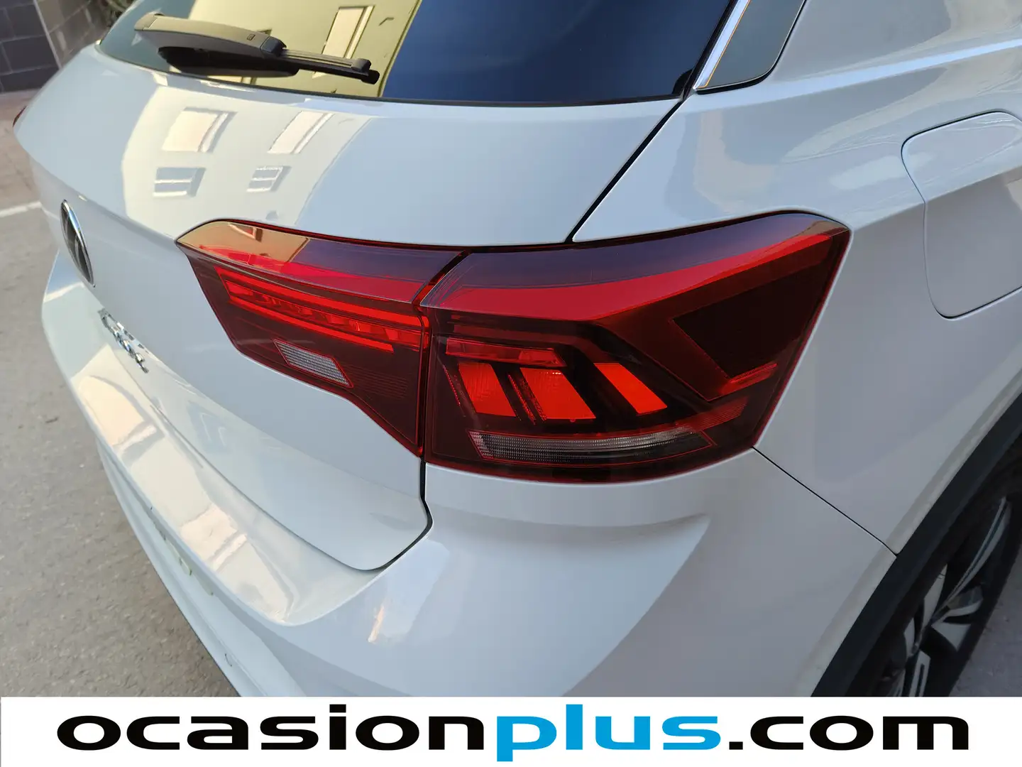 Foto Volkswagen T-Roc Volkswagen T-Roc R-Line 1.5 TSI (150 CV)