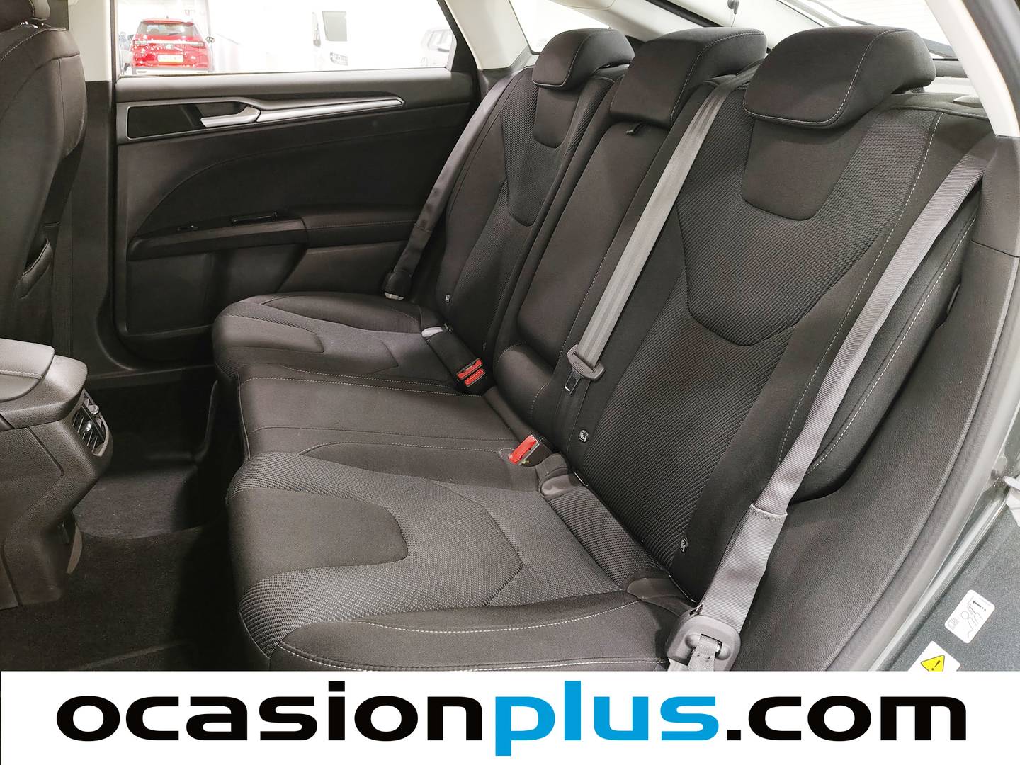 Foto asientos traseros Ford Mondeo FORD Mondeo 1.5 EcoBoost Titanium Powershift (160CV)