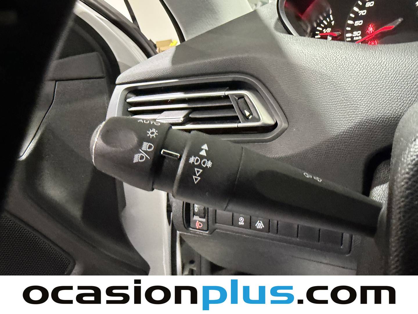 Foto Peugeot 308 Peugeot 308 BlueHDi 100 Style  (100 CV)