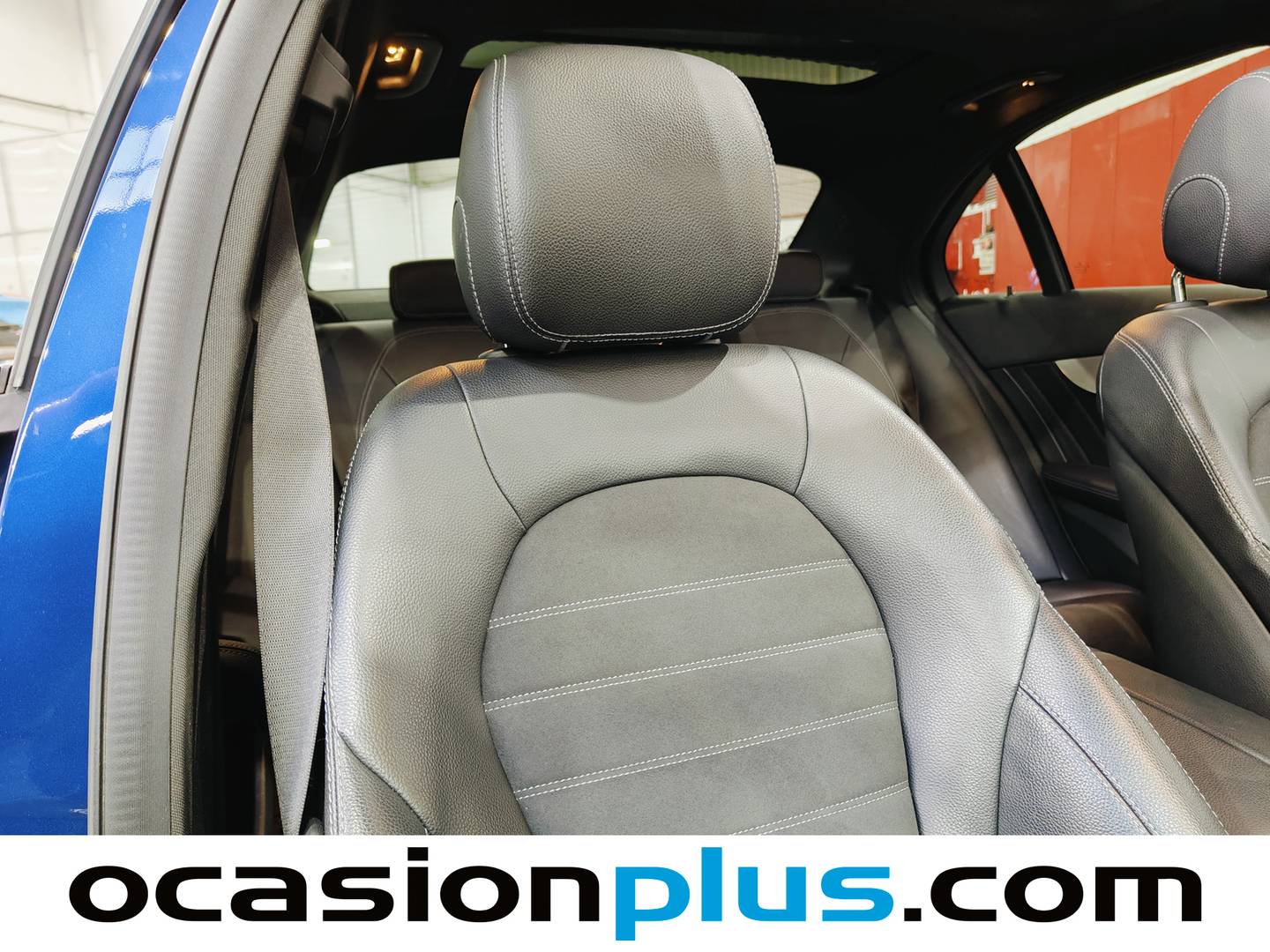Equipamiento del Mercedes Clase C Mercedes Clase C 300 (258 CV) PACK AMG
