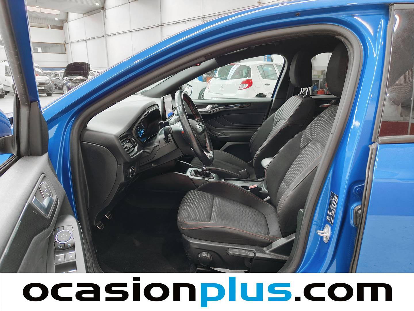 Foto asientos delanteros Ford Focus Ford Focus 1.0 Ecoboost S&S ST-Line (125 CV)