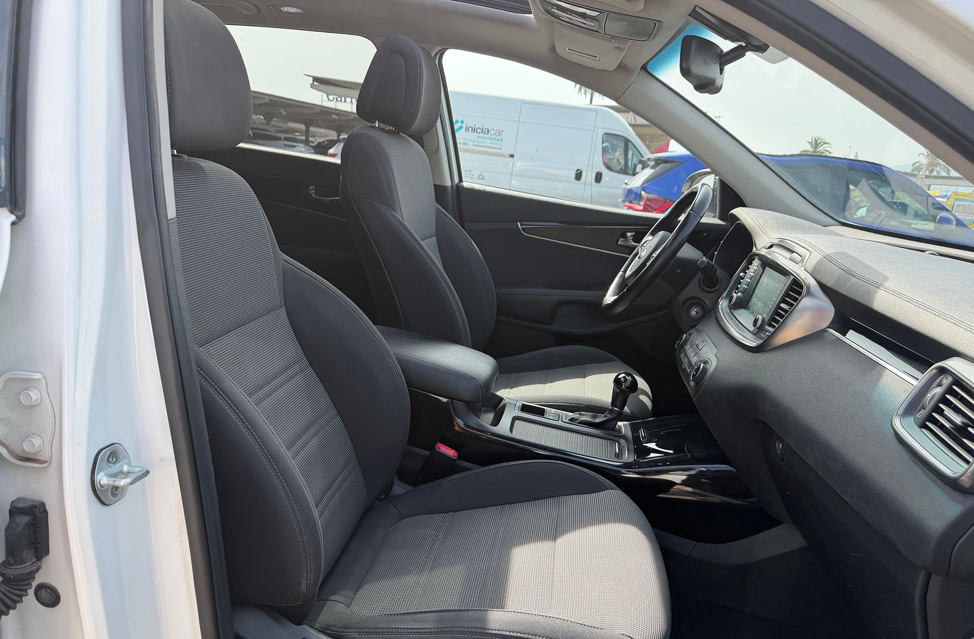 Kia Sorento 2.2 CRDi Drive 4x4 - foto 18