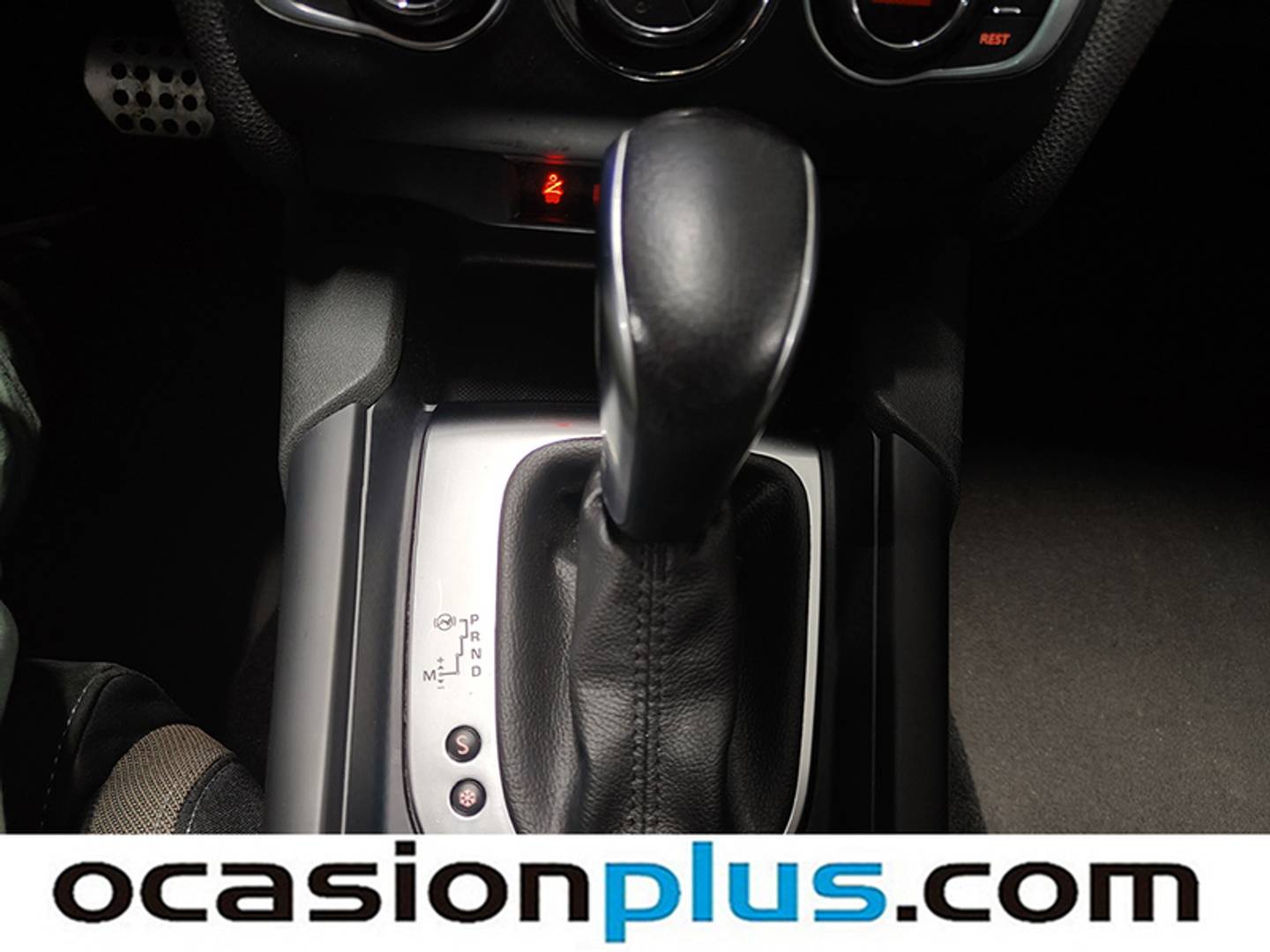 Foto DS DS 4 Crossback DS DS 4 Crossback 1.6 BlueHDi 120 S&S EAT6 Style