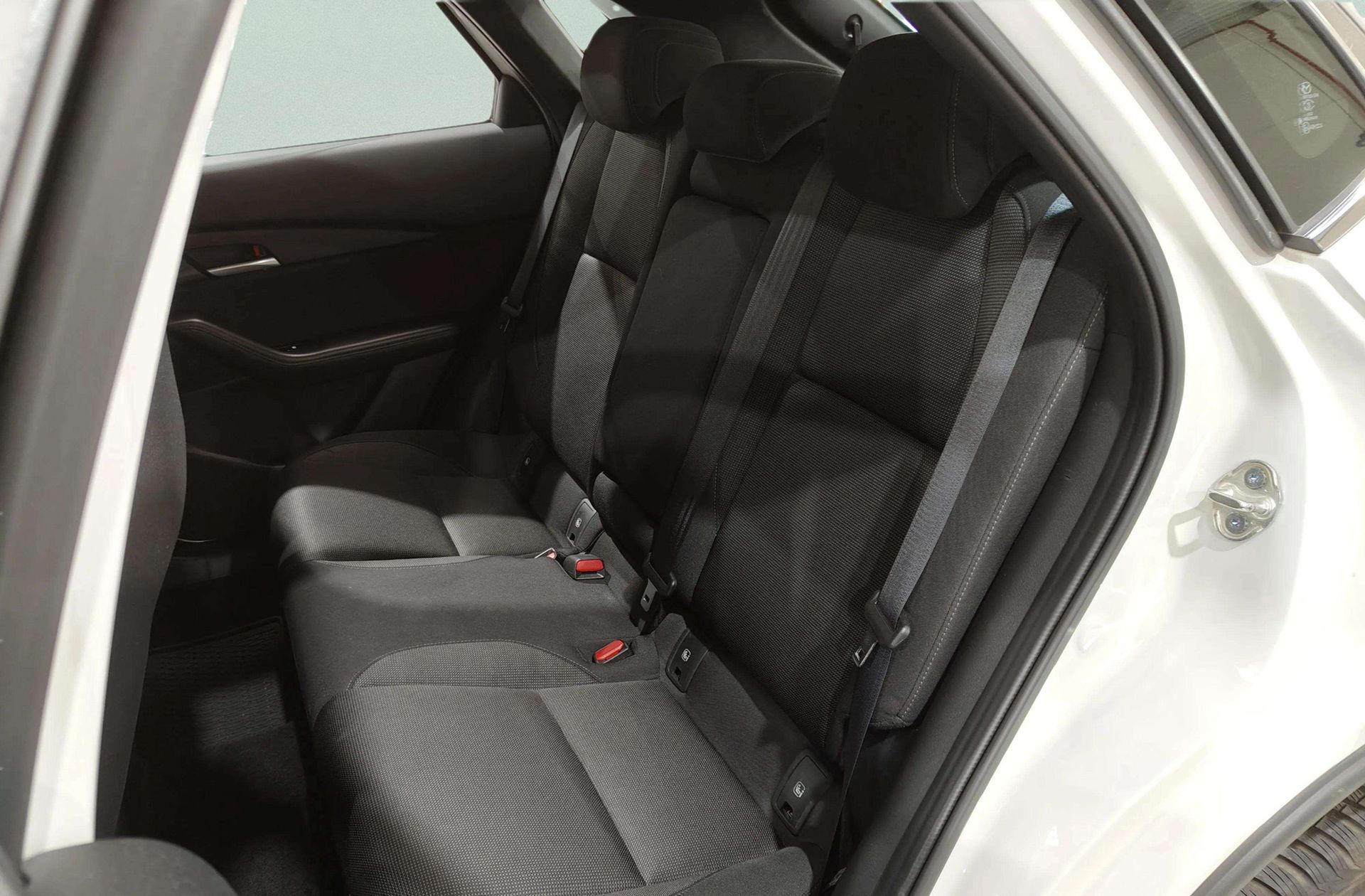 Mazda CX-30 2.0 e-Skyactiv G MHEV Prime-line - foto 13