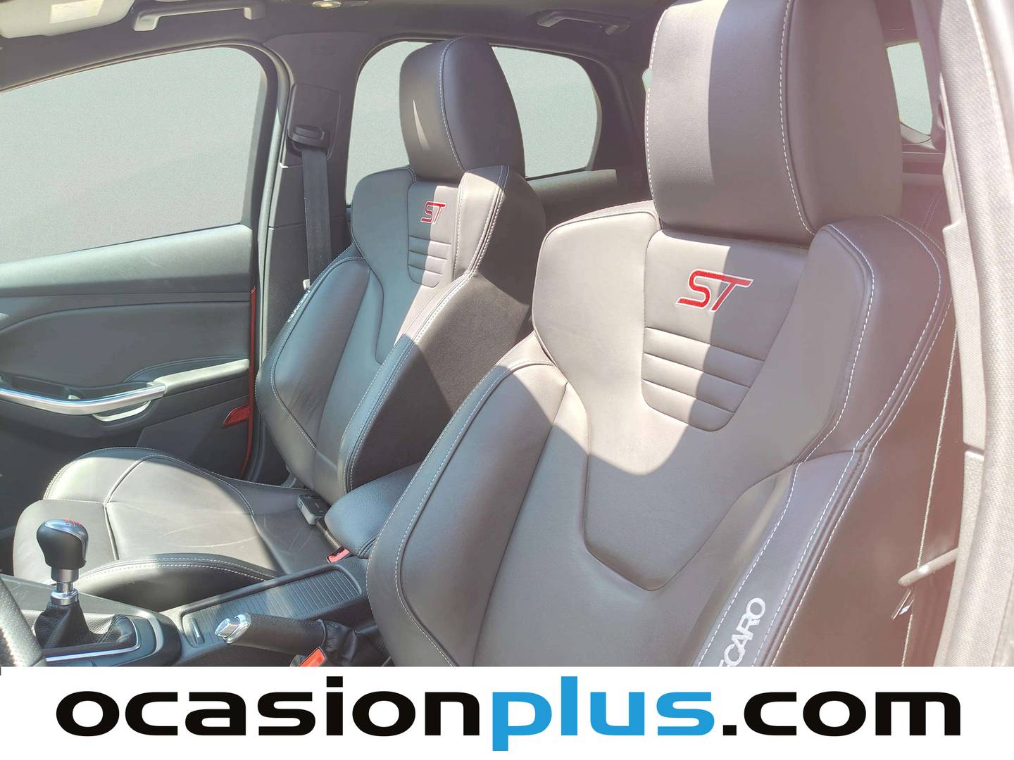 Equipamiento del Ford Focus Ford Focus 2.0 TDCI S&S ST+  (185 CV)