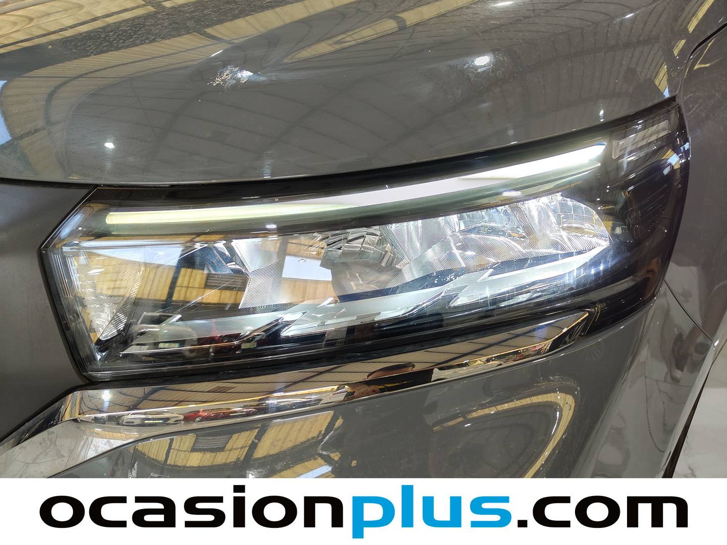 Extras y acabados del Nissan Townstar Nissan Townstar 1.3G L2 N-Connecta (130 CV) 7 Plazas