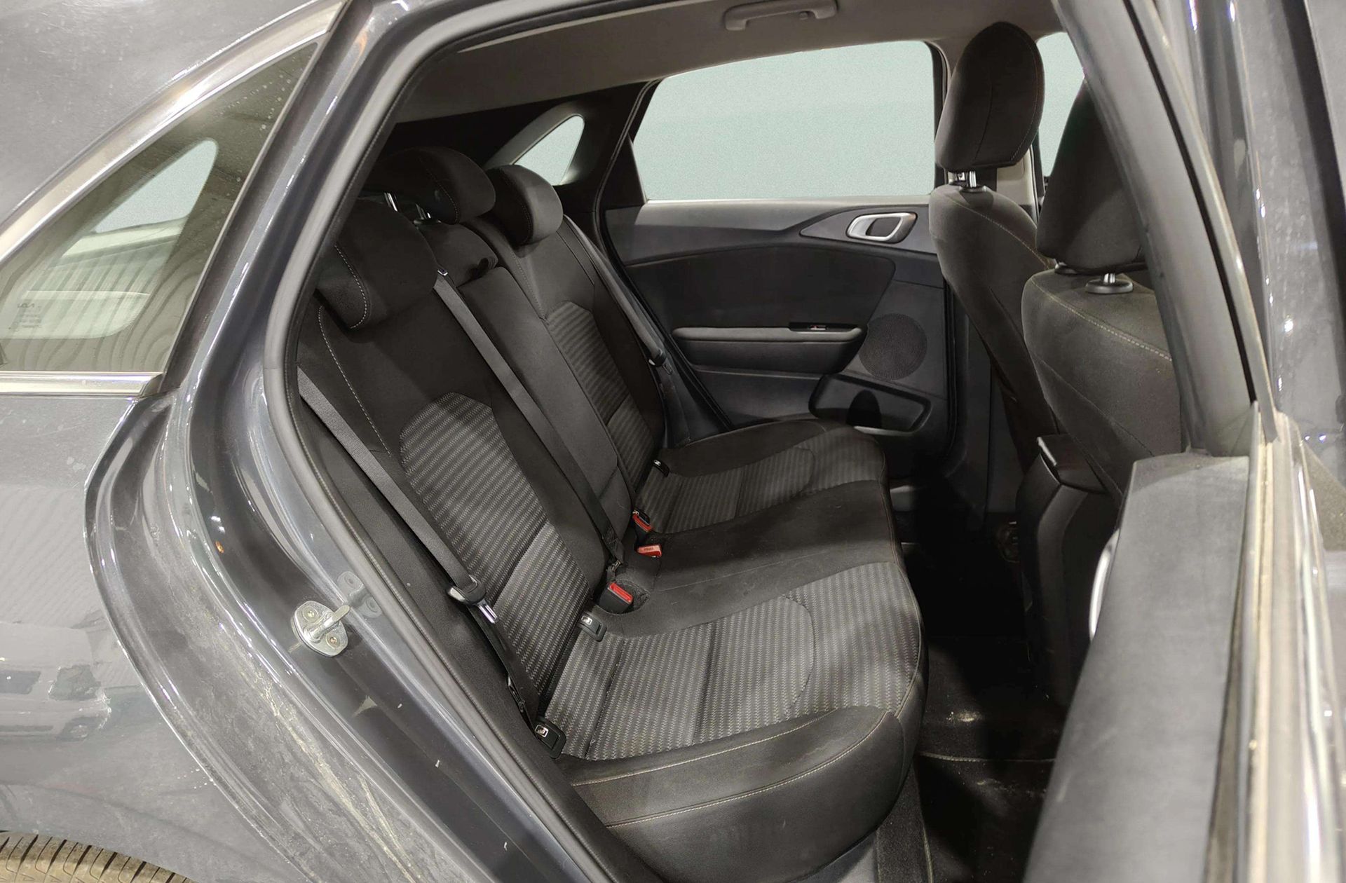 Kia Ceed 1.6 MHEV iMT Drive - foto 16