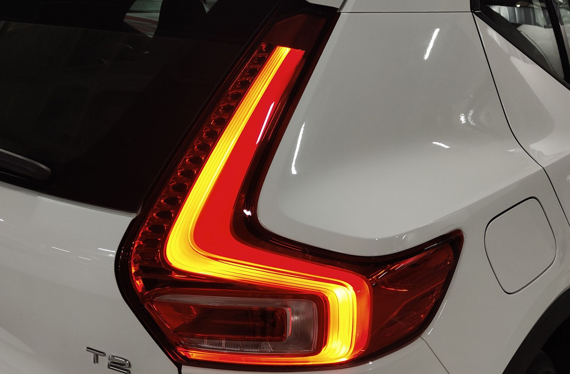 Volvo XC40 T2 Momentum Core - foto 15