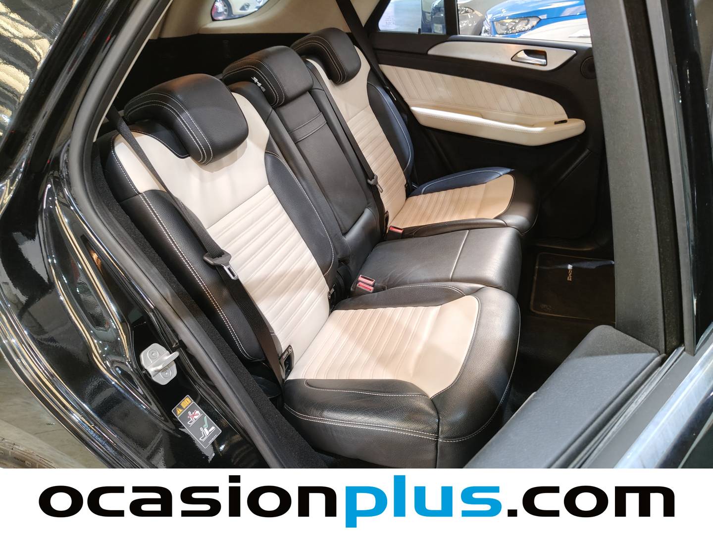 Foto asientos traseros Mercedes Clase GLE Mercedes-Benz GLE GLE 500 e 4Matic Pack AMG (442 CV)